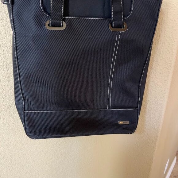 Solo New York Studio Collection Laptop Tote for 16-Inch Laptop, Black - Picture 3 of 3